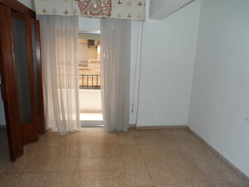 3 bedroom Apartment for sale