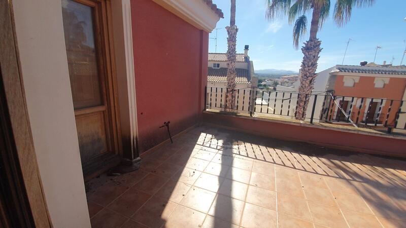 4 Cuarto Villa en venta