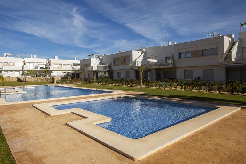 Apartamento en venta en Entre Naranjos, Alicante