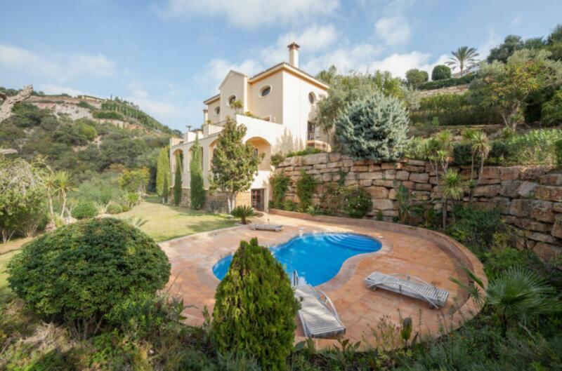Villa zu verkaufen in La Zagaleta, Málaga