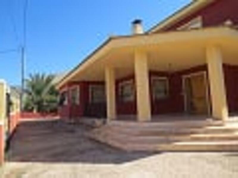 Villa til salgs i Salinas, Alicante