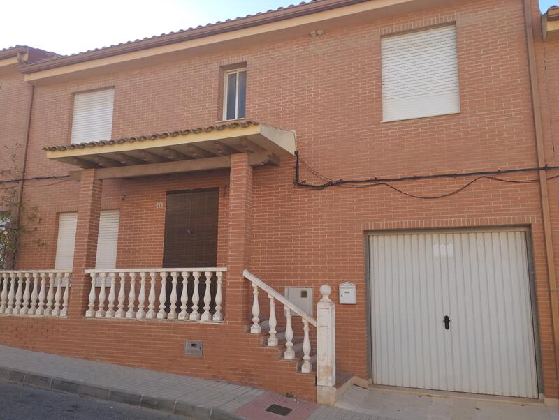 Rekkehus til salgs i La Romana, Alicante