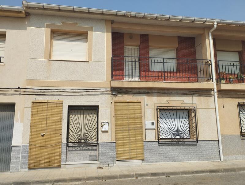 Byhus til salg i La Romana, Alicante