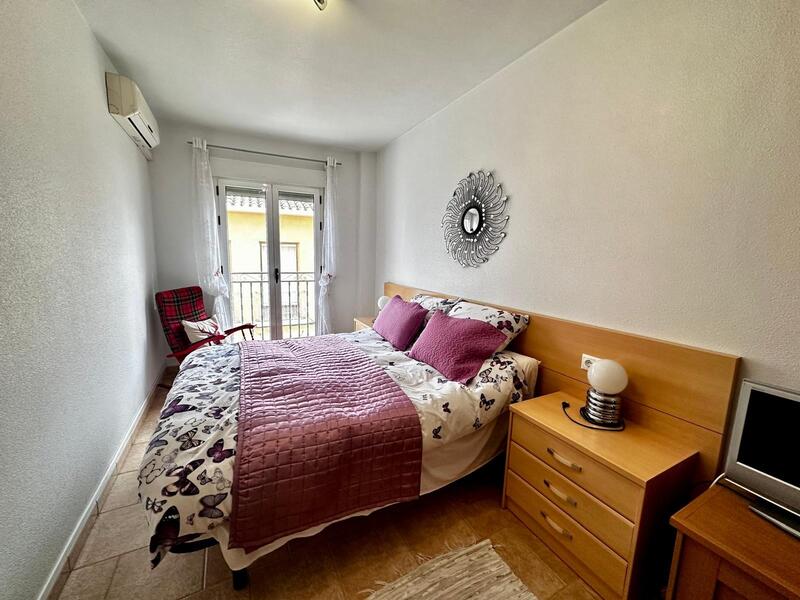 2 slaapkamer Appartement Te koop