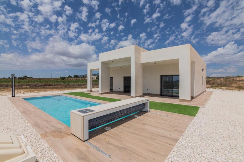 Villa en venta en Aspe, Alicante