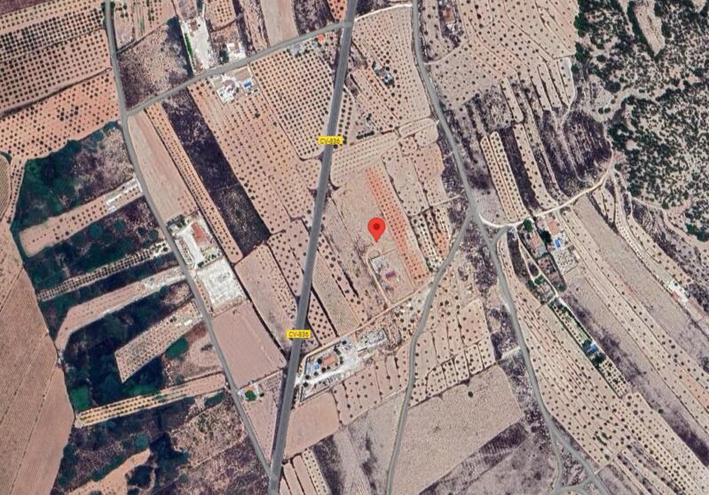 Land for sale in Pinoso, Alicante