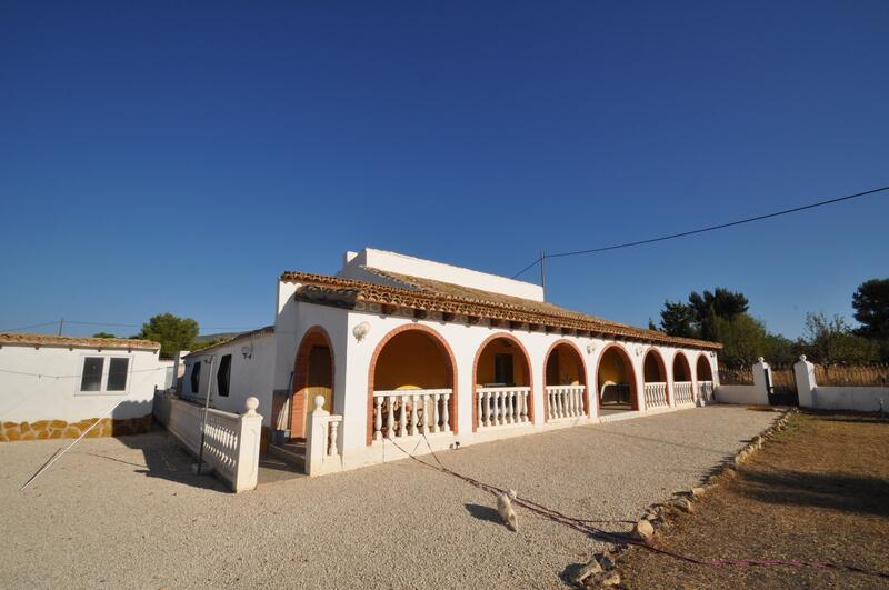 Landhaus zu verkaufen in Pinoso, Alicante