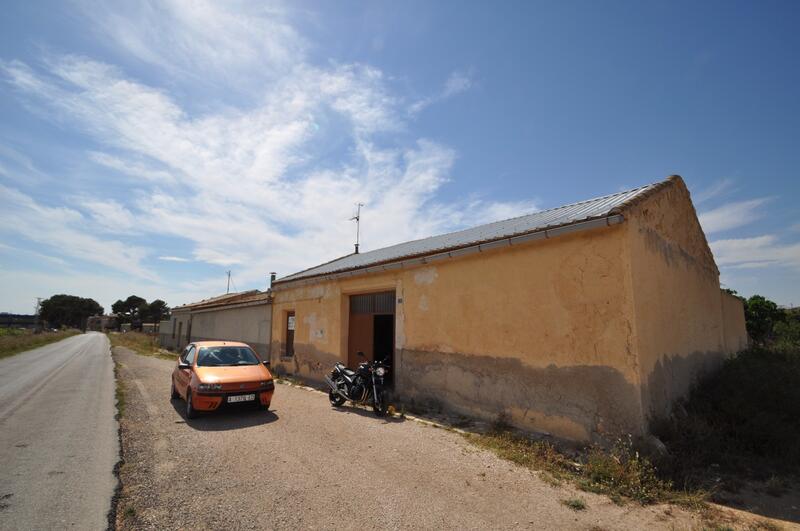 3 Schlafzimmer Landhaus zu verkaufen