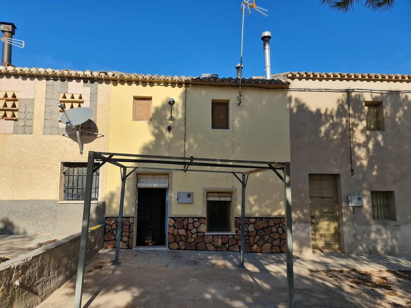 Country House for sale in Yecla, Murcia