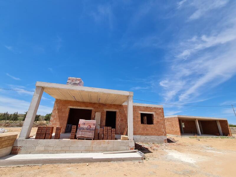 Villa à vendre dans Pinoso, Alicante