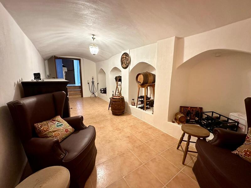 3 bedroom Cave House for sale