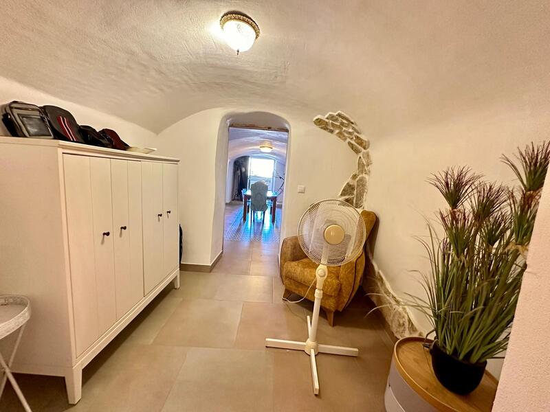 3 chambre Maison Troglodyte à vendre