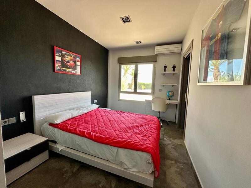 5 chambre Villa à vendre