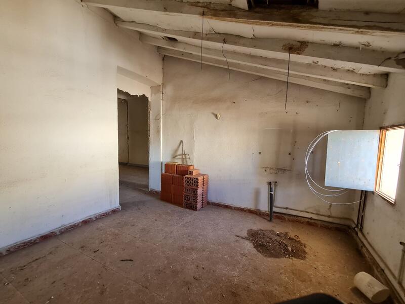 3 slaapkamer Gezinswoning Te koop