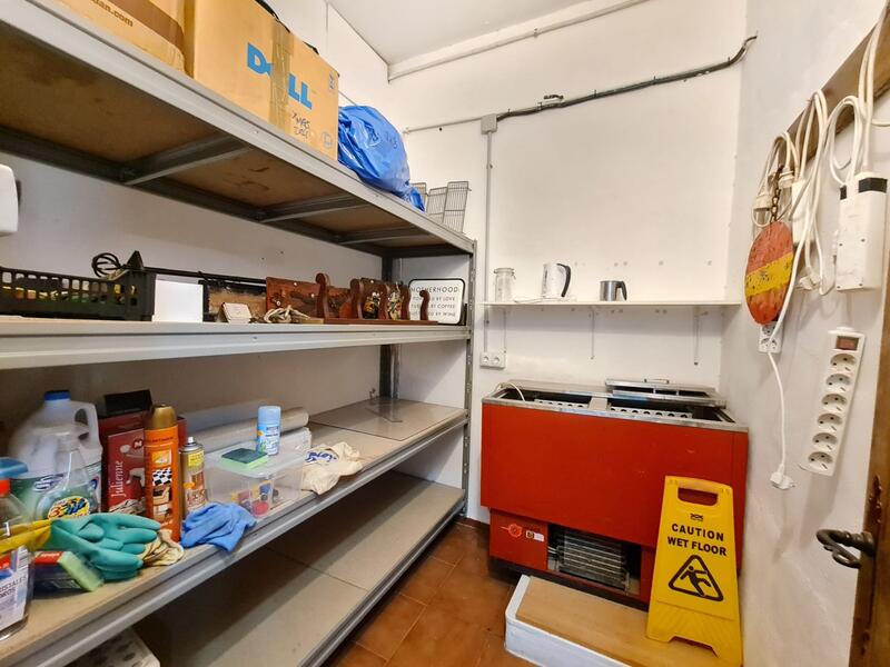 3 slaapkamer Gezinswoning Te koop