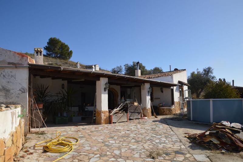 3 chambre Maison Troglodyte à vendre