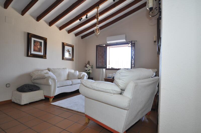 4 Cuarto Villa en venta