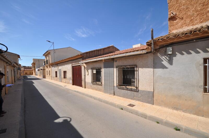 Stadthaus zu verkaufen in Pinoso, Alicante