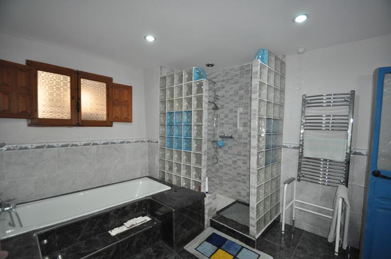 4 Cuarto Villa en venta