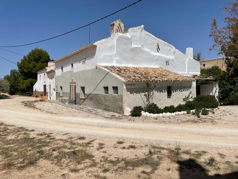 вилла продается в Yecla, Murcia