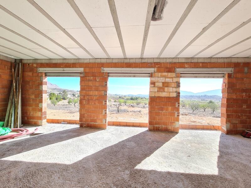 Villa for sale in La Canalosa, Alicante