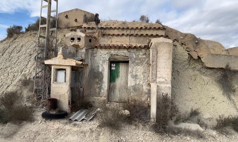 Cave House for sale in Abanilla, Murcia