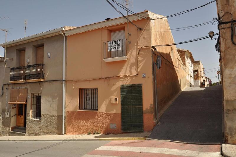 Maison de Ville à vendre dans Pinoso, Alicante