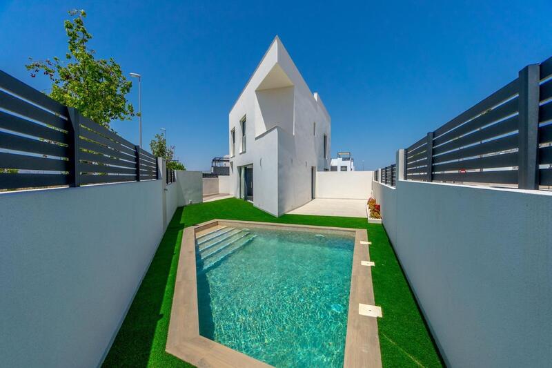 Villa à vendre dans Benijófar, Alicante