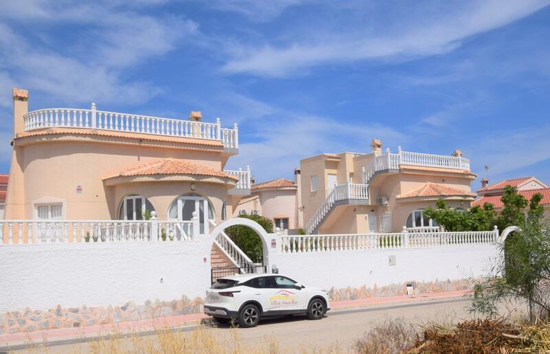 Villa for sale in Ciudad Quesada, Alicante