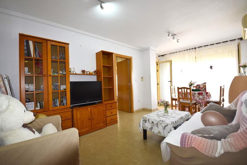 3 bedroom Apartment for sale