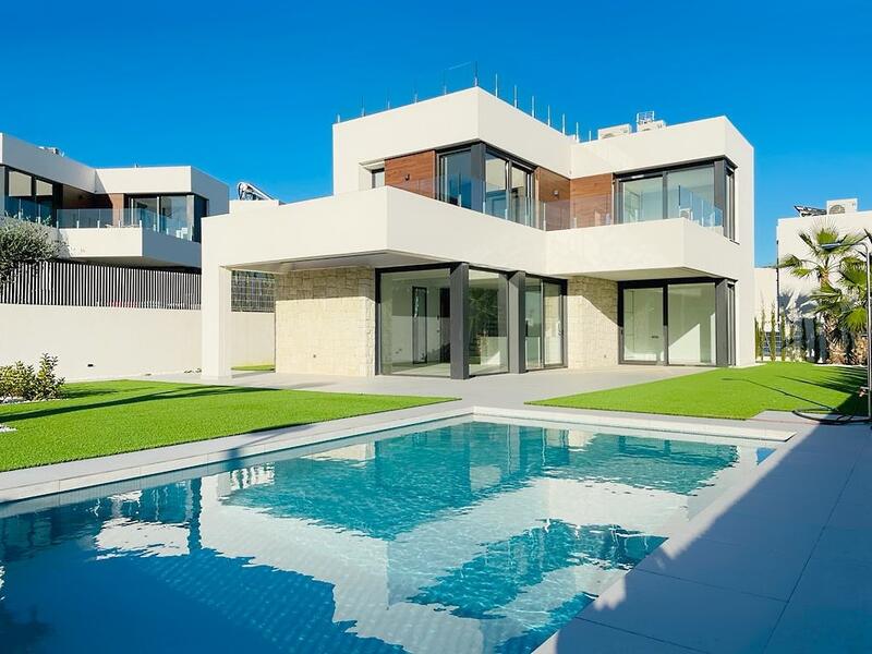 Villa til salgs i Finestrat, Alicante