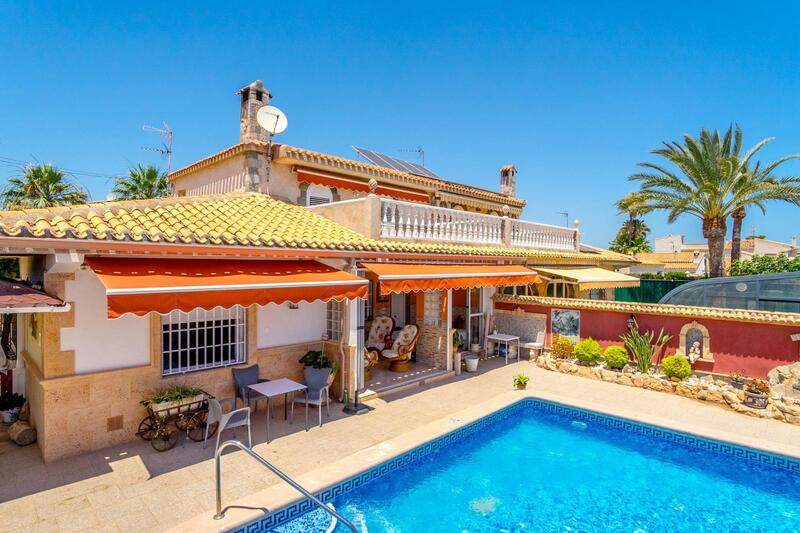 Villa à vendre dans Orihuela Costa, Alicante