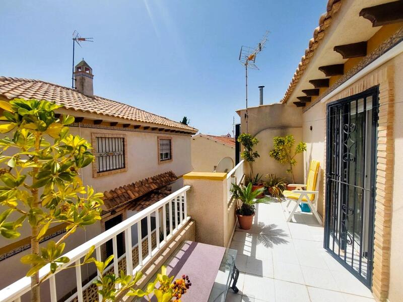 3 Cuarto Villa en venta