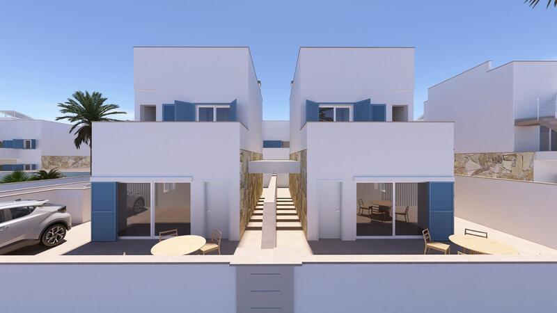 Villa en venta en Pilar de la Horadada, Alicante