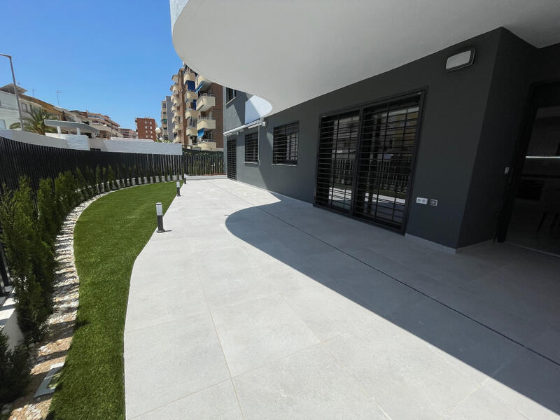 Apartamento en venta en Orihuela Costa, Alicante