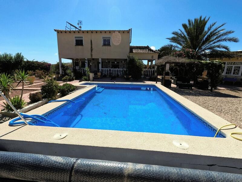 Country House for sale in Orihuela, Alicante