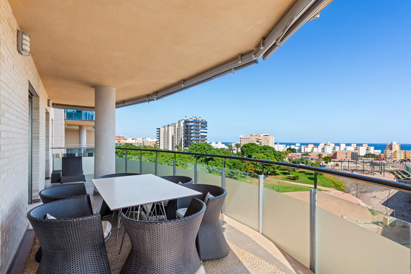 Apartment for sale in El Campello, Alicante