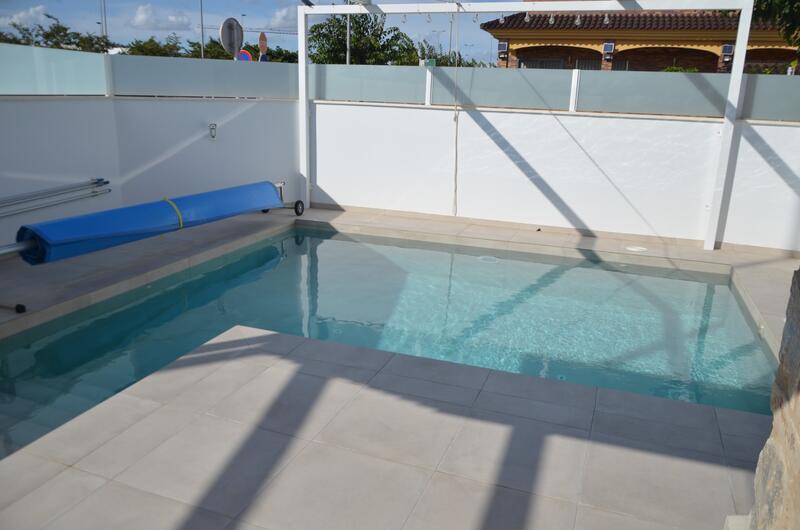 Townhouse for sale in Torre de la Horadada, Alicante