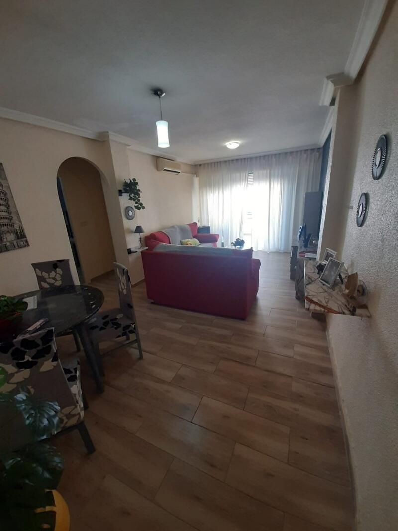 2 slaapkamer Appartement Te koop