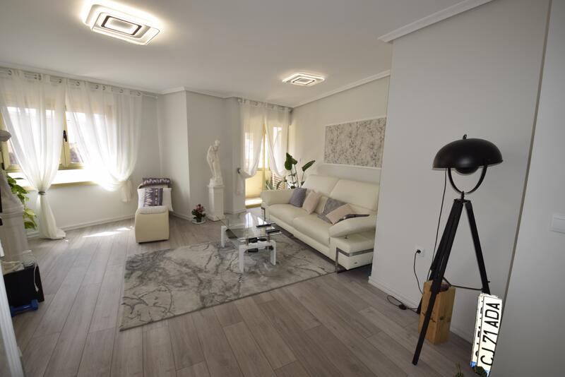 Apartment for sale in Guardamar del Segura, Alicante