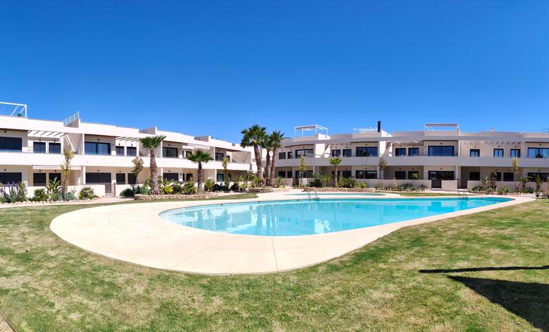 Townhouse for sale in Torrevieja, Alicante