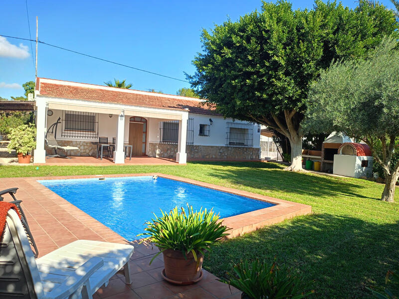 Country House for sale in Benijófar, Alicante