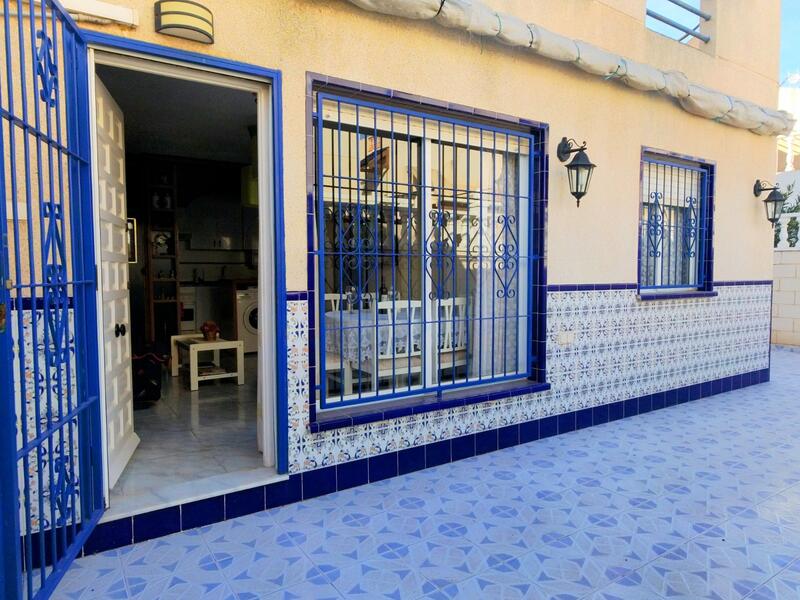 Maison de Ville à vendre dans Torrevieja, Alicante