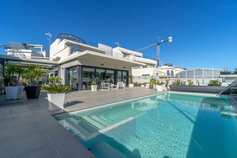 Villa à vendre dans Orihuela Costa, Alicante