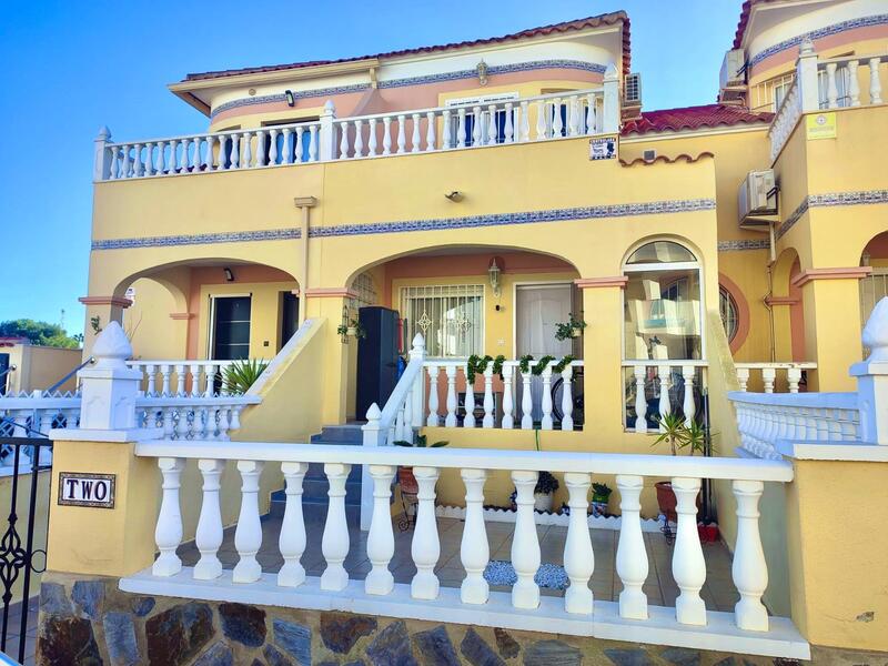 Maison de Ville à vendre dans Orihuela Costa, Alicante