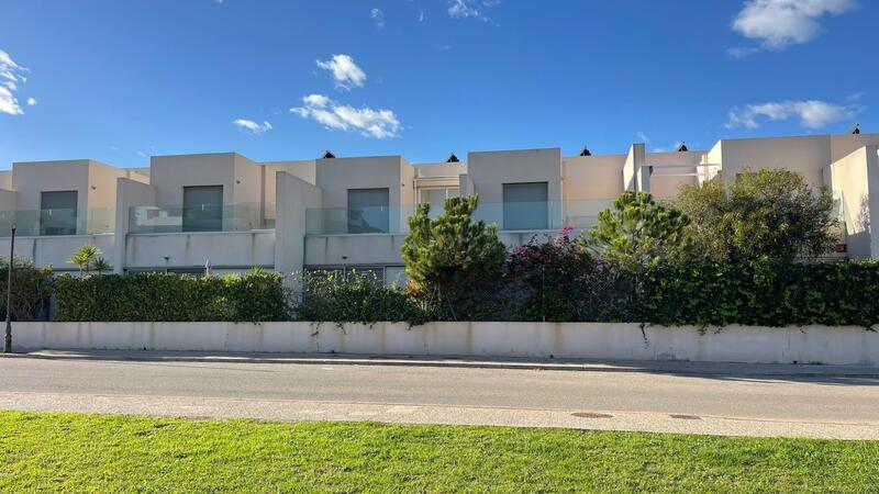 Townhouse for sale in Torrevieja, Alicante