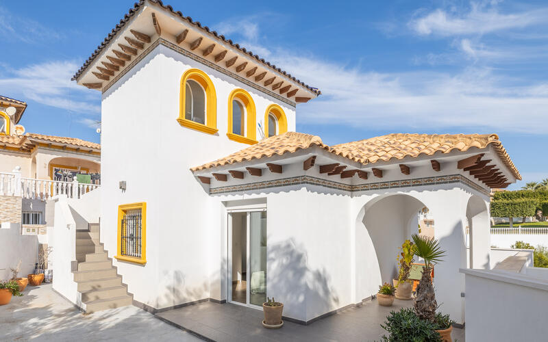 Villa à vendre dans Orihuela Costa, Alicante