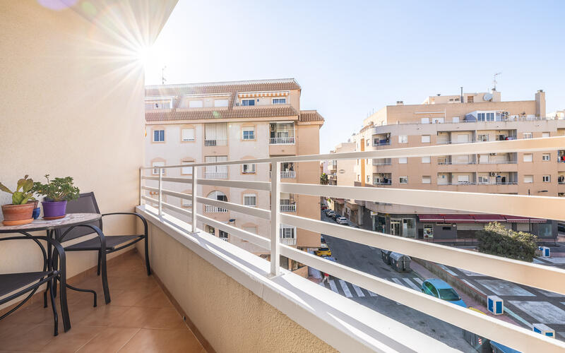 Appartement zu verkaufen in Torrevieja, Alicante