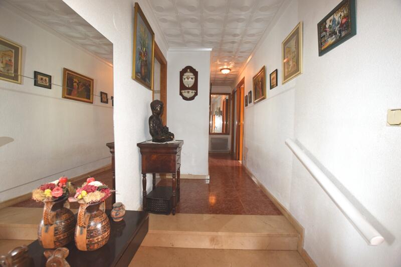 4 Cuarto Villa en venta