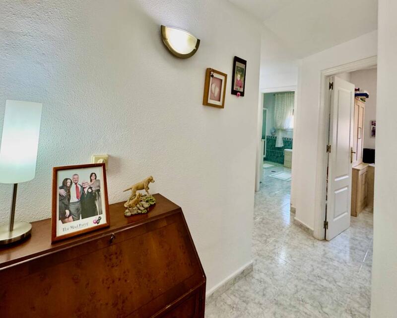 4 Cuarto Villa en venta